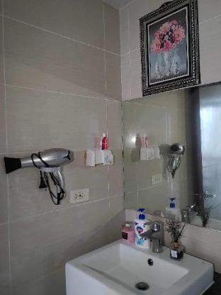 Mactan Cebu One Manchester Place Condominium  Apartment in Lapu-Lapu City