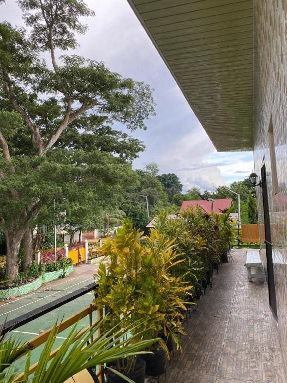 Spacious Studio Apartment 2 with Pool Apartment in Central Visayas