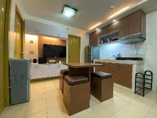 2BR Condo Unit at 8 Spatial Maa Near Mall School Vacation rental in Davao City