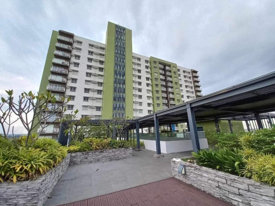 Balcony View Studio Mesatierra Garden Residences Apartment in Davao City