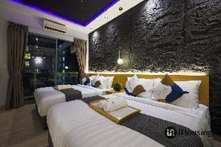 Starlight Downfall Universe Studio By I Housing Apartment in Malacca