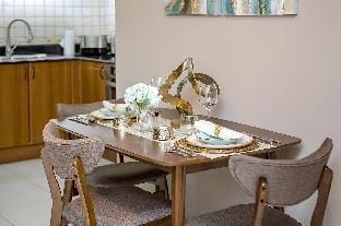 Luxury Princess Tower Brand New Furnished  1 Br  Apartment in Dubai