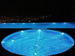 Attic✦Premium Couple's Studio[Netflix|Bathub]#98 Vacation rental in Malacca