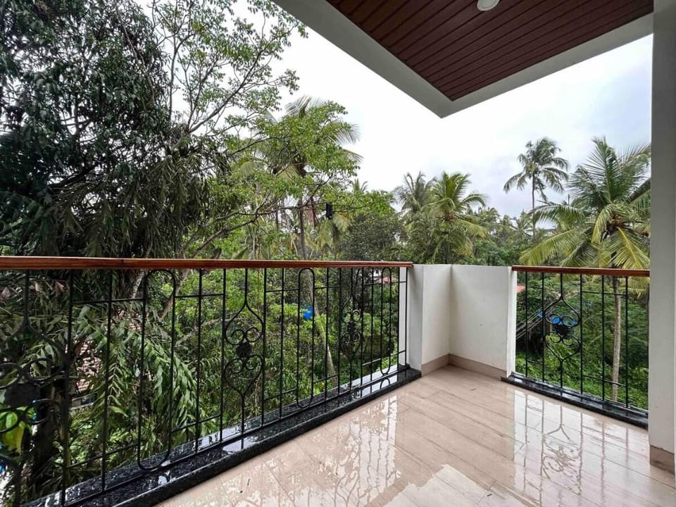 Beach side bliss, Casa Del Sol 203 Calangute, Goa. Apartment in Calangute