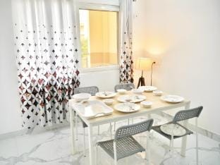 CityCenter 3BHK Gem: Stylish Fully Equipped Apt  Apartment in Hyderabad