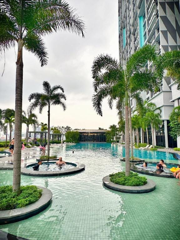 KL City*10mins-KLCC, 2R2B*1-6+1 Pax Vacation rental in Federal Territory of Kuala Lumpur