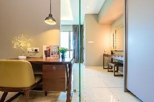Dorsett Suite with Bathtub & Netflix | Near KL Vacation rental in Petaling Jaya
