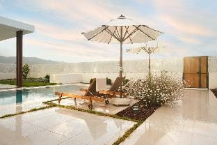 Ashta  / Gold Suite Isıtmalı kapalı havuzlu  Villa in Fethiye