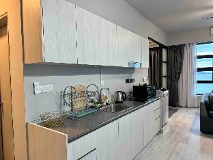 CC Suites Jesselton Quay - Seaview - 2Bedroom Vacation rental in Kota Kinabalu