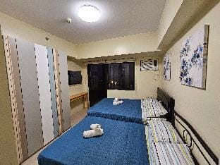 BalaiCo Tagaytay 11F/2BR + HUGE balcony TAAL view Apartment in Tagaytay