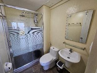 BalaiCo Tagaytay 11F/2BR + HUGE balcony TAAL view Apartment in Tagaytay