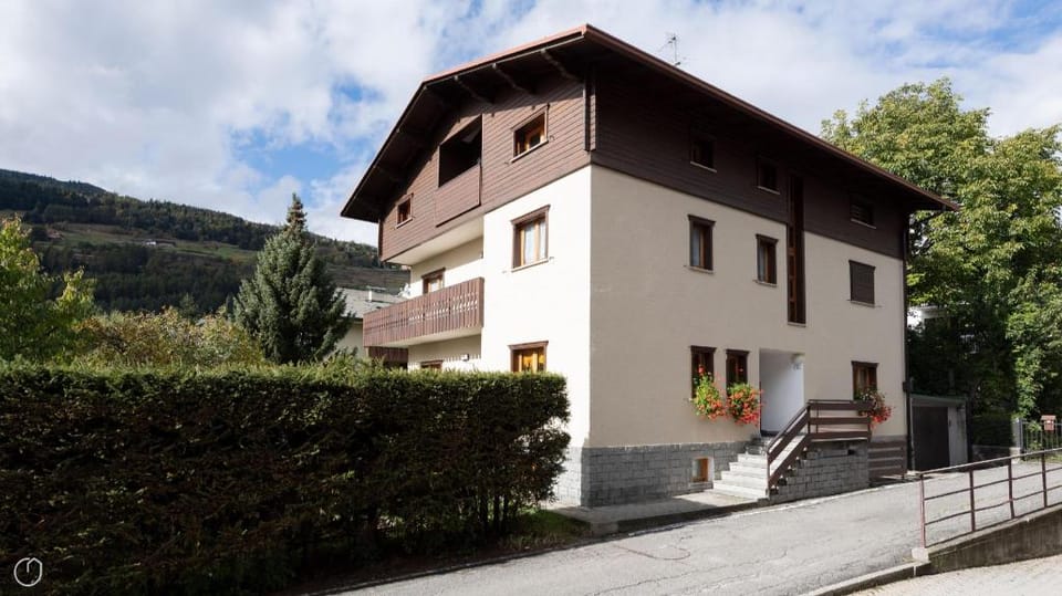 Leopardi 3 in Bormio Apartment in Bormio