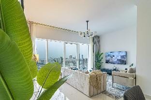 OSKENA Homes-Magical View Two Bedroom Marina Apartment in Dubai