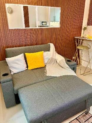 Sea Residences - Eyal’s Suite  Condotel Tower C Vacation rental in Pasay