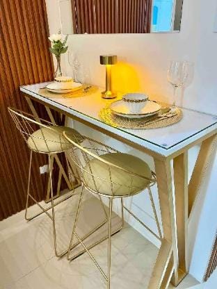 Sea Residences - Eyal’s Suite  Condotel Tower C Vacation rental in Pasay