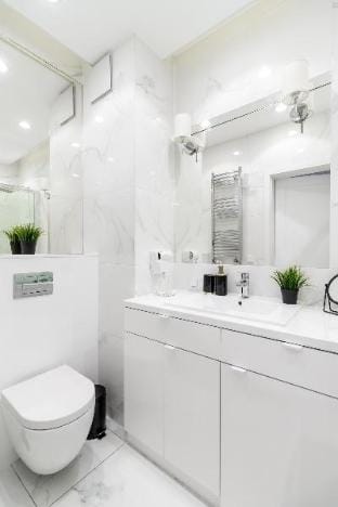 Golden Apartments Warsaw - Mennica Residence Apartment in Warsaw