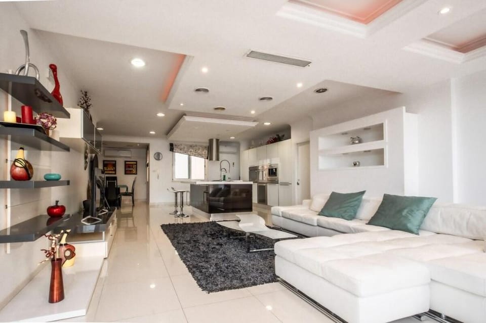 Oceanfront 3BR Penthouse  Luxury & Views in Sliema Apartment in Sliema