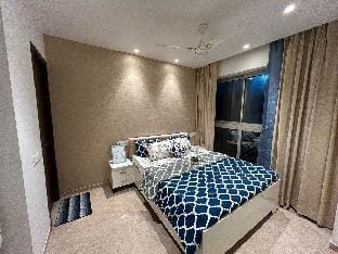 1BHK in Hiranandani Powai (A) Apartment in Mumbai