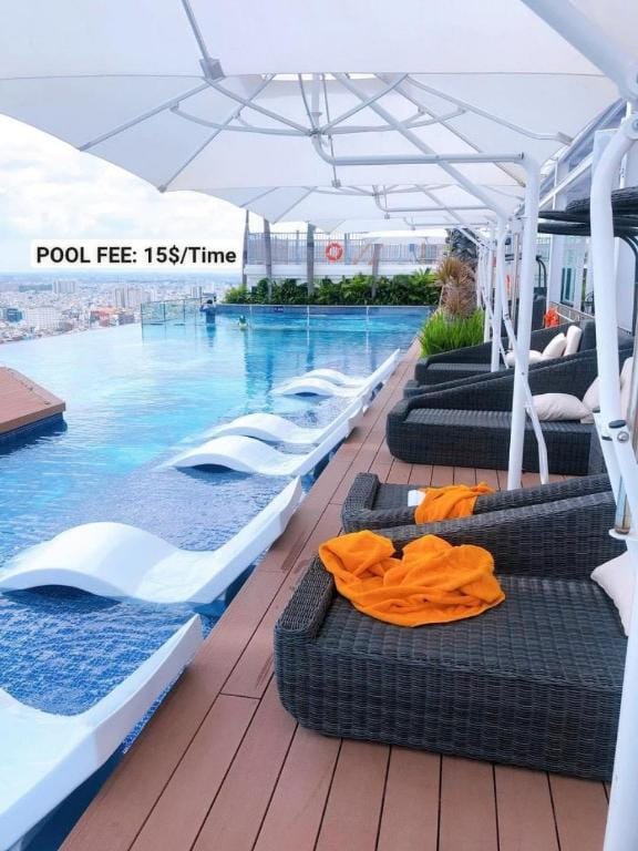 TERRA ROYAL nice view free pick up Apartment in Ho Chi Minh City