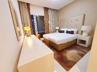 OSKENA Homes- Three Bedroom Damac Cour Jardine Apartment in Dubai