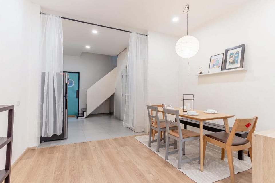 Happy Nest-Spacious 2 Bedroom House in Central BKK Vacation rental in Bangkok