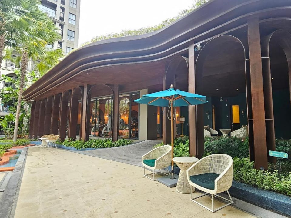 La Habana HuaHin by ABCD Apartment in Nong Kae