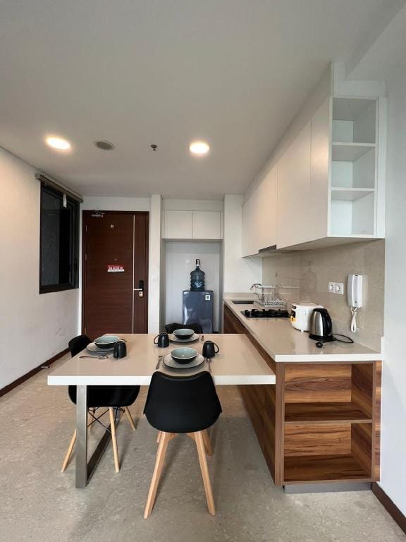 Botanic Bliss. 1BR Marigold Apartment in Navapark Apartment in West Java