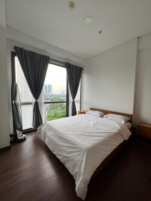 Botanic Bliss. 1BR Marigold Apartment in Navapark Apartment in West Java