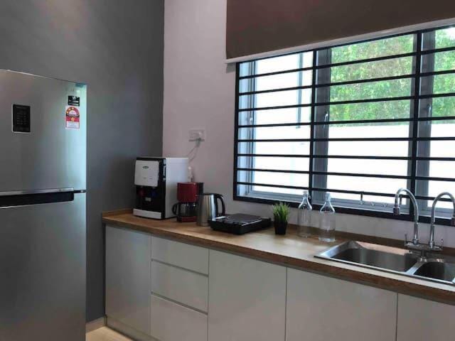 G-Homestay @ Sungai Abong Muar*10~20pax Vacation rental in Johor