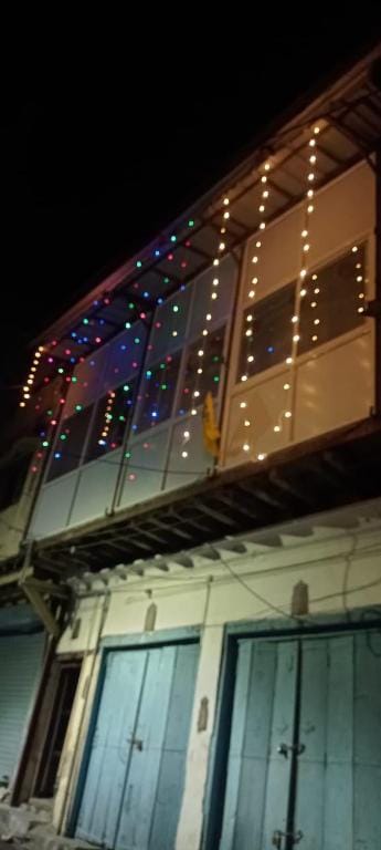 Kothri- Idyllic Attic. Room w Balcony in Mussoorie Vacation rental in Uttarakhand