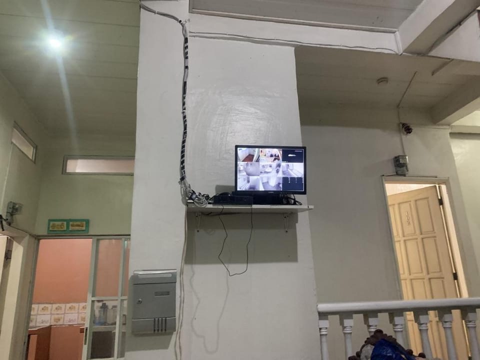 A Robin's Lodging Place Apartment in Makati