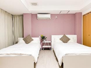 Osaka Shinsaibashi Central Kuromon Condo 4ppl@301 Vacation rental in Osaka