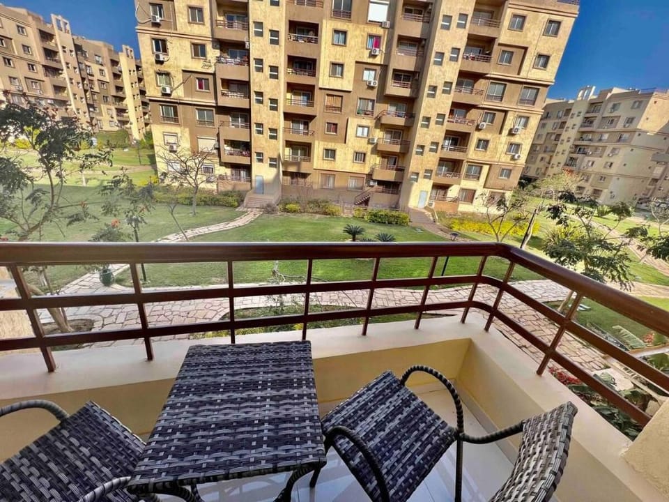 Luxury Stylish 2BR Apt in a world class compound Apartment in Cairo Governorate