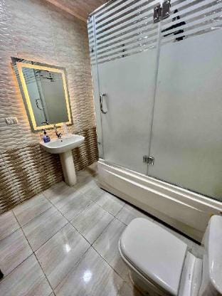 Central-Stylish/unique 2BR Apt+Patio in Madinty Vacation rental in Cairo Governorate