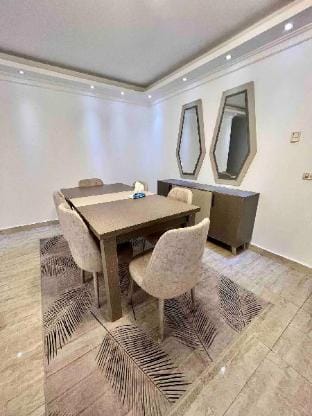 Central-Stylish/unique 2BR Apt+Patio in Madinty Vacation rental in Cairo Governorate