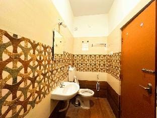 Cozy 2 bed room house with kitchen and wifi. Vacation rental in Bengaluru