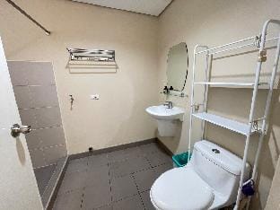 Centrio Tower 1BR Wifi & Netflix Apartment in Cagayan de Oro