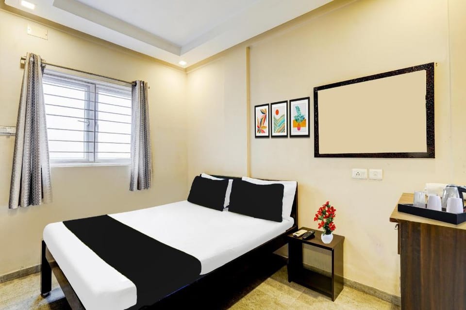 Super Hotel O MA Chidambaram Stadium Formerly Sarvanas Park Hotel in Chennai