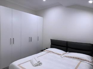 Sydney Holiday Accommodation - Unit 2 Vacation rental in Kensington