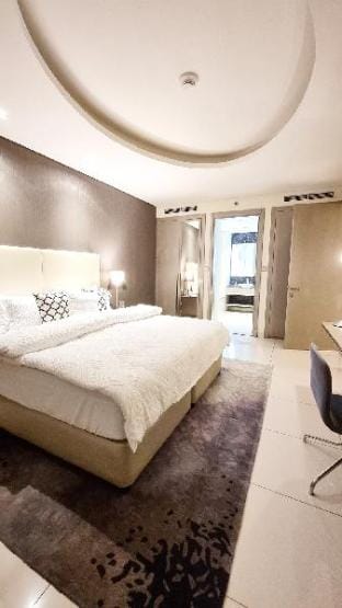 Stunning Paramount Apt D81 Apartment in Dubai