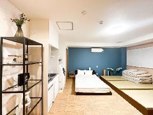 Osaka Shinsaibashi Central Kuromon Condo 4ppl@302 Apartment in Osaka