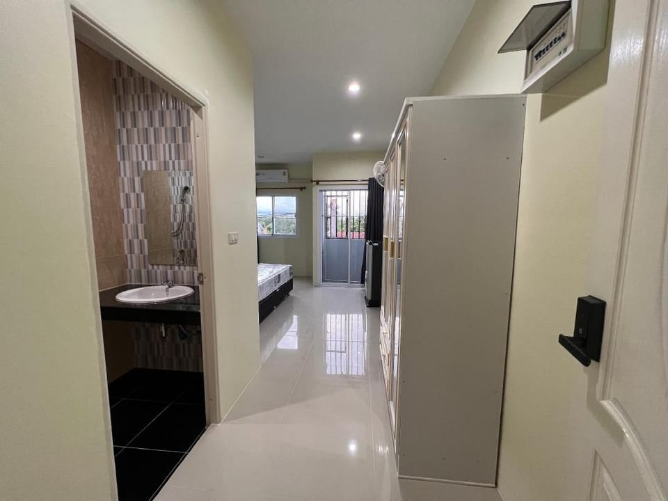 Nanthiya Place Apartment in Laos