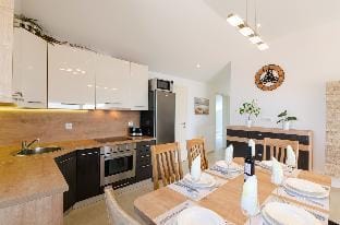Abros potkrovlje Apartment in Crikvenica