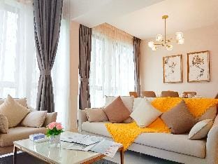 Luxury Elysia 22109, 3min Legoland,3BR 7PAX, Hint Apartment in Johor