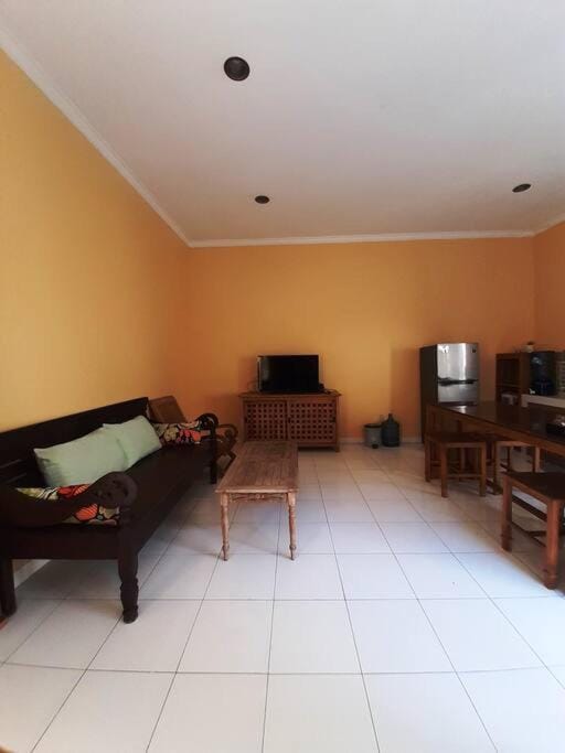 Serasa Rumah Vacation rental in Yogyakarta