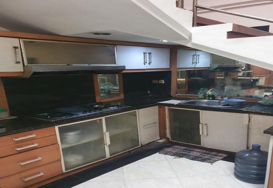 Hotel O MUMU HOMESTAYNearCarnival Park Surabaya Hotel in Surabaya