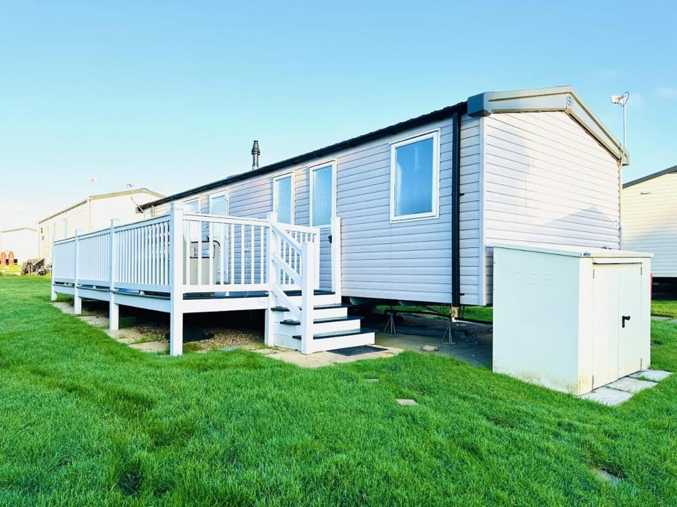 Adelfas Vacation rental in England