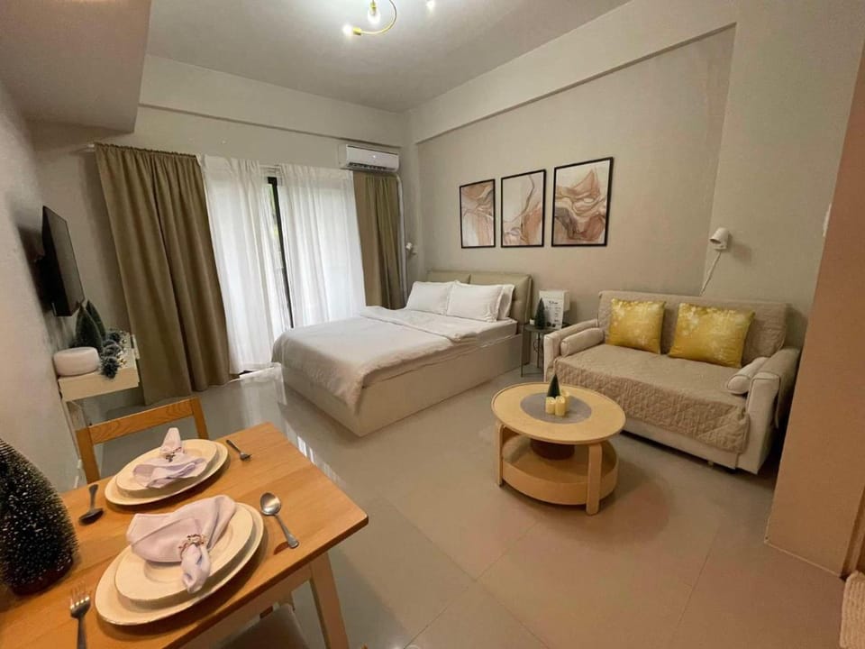 Crosswinds Tagaytay Holiday Home by KTCH Apartment in Tagaytay