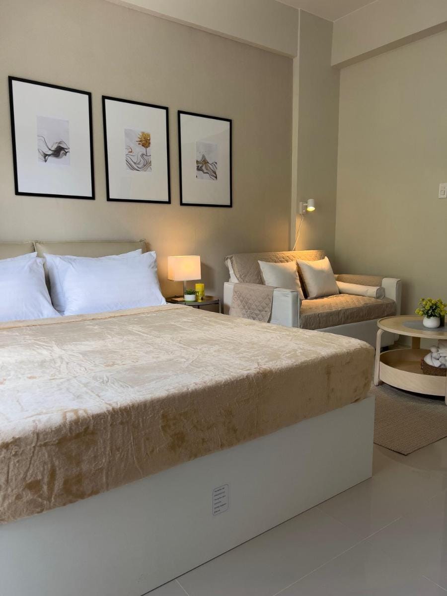 Crosswinds Tagaytay Holiday Home by KTCH Apartment in Tagaytay