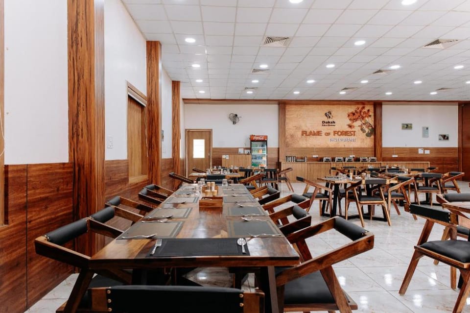Daksh Eden Greenz - A Luxury Resort in Sasan Gir Hotel in Gujarat